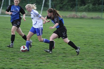 Album: Frauen am 22.5.11 - Frauen SG Wiemersdorf/BT I vs. SV Bneb./Husb. 1 : Ergebnis: 1:1